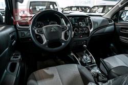 ميتسوبيشي L200